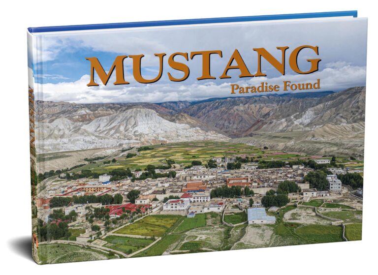 Mustang Paradise Found - Map House - Books Himalaya